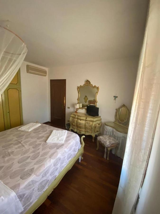 Eagle'S Nest Venice Guest House Luaran gambar